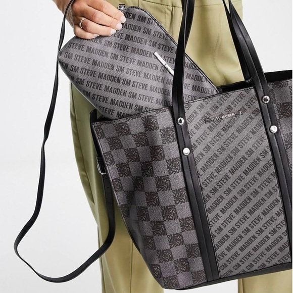 Steve Madden 2 piece patterned tote bag with detachable pouch - Picture 1 of 9